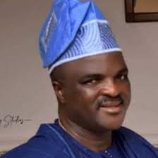 I can't FYT my helper at all... @highlight @highlight Peter McCoy PETER FAB  Ojonugwa Rex Julius Peter Fred Esther Manasseh #reelsviralシfb #goviralpost  #fyp #viral #nigeriansindiaspora