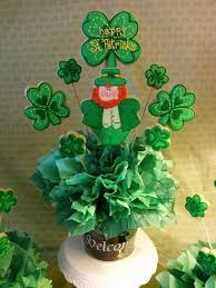Lucky irish fortune cookie take out pail. St Patrick S Day Arrangement Cookie Connection