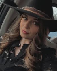 Ashley Tower (@atower_) • Instagram photos and videos