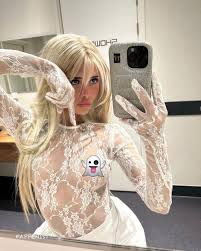 Nessa Barrett Big Tits See Through Top - Fappenist