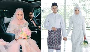 Ni baju akad nikah.ade reben besauu atas bahu.lace di tgan smpai siku and lace kt bawah depan belakang.baju lelaki pun bju melayu xde pesak.material bestt sjuk.ihikss. 13 Inspirasi Gaun Pengantin Melayu Untukmu Yang Berhijab Sederhana Sopan Dan Tetap Menawan