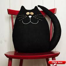 Black Cat Pillow 2019 Pillow Diy Black Cat Pillow Cat Pillow Diy Pillows