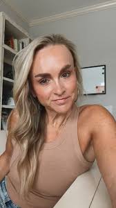 I'm seeking nurses with an interest in holistic health and wellness who are  looking for a new opportunity that offers independence and flexibility in  scheduling.