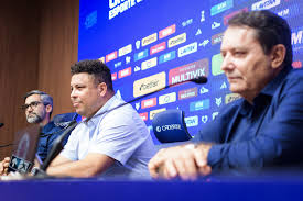 Cruzeiro chega a 10º técnico na era SAF e tem média de troca a cada cinco meses