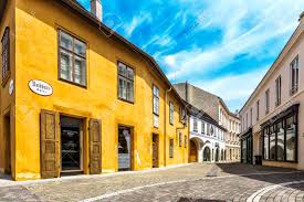 Das mit schwefelheilwasser gefüllte aussenbecken tut. Baden Austria June 26 2016 Beethoven House Baden Rathausgasse Stock Photo Picture And Royalty Free Image Image 64809363