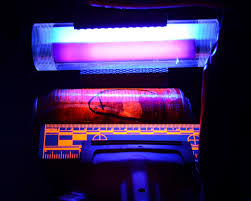 Fluorescent Powder With Ultraviolet Light Source Science Rules Light Ultra Violet