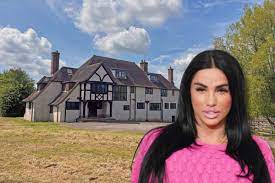 Inside Katie Price's £1.5m Mucky Mansion which is up for sale | Gazette  Series