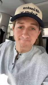 Y'all I'm so mad at myself!!! I'm sitting here enjoying myself relaxing