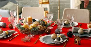 Scegli qui gli addobbi per la tua festa di laurea, dai classici rossi alle decorazioni colorate più originali. Come Addobbare La Tavola Di Natale La Risposta Con 40 Splendide Idee