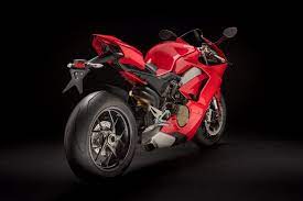 Ducati Panigale V4 Announced 226 Horsepower Motogp Beast To Hit The Road Ducati Ducati Panigale Panigale