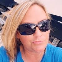 Tammy Bowden's Instagram, Twitter & Facebook