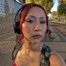 Izel 許佩義 (@izelsolanahui) • Instagram photos and videos