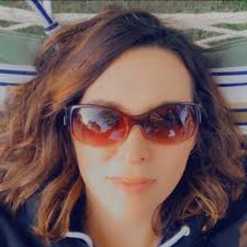 Hey Followers: If you receive an invitation to join a private Facebook  group from me please DO NOT accept the invitation. Through my research I've  discovered it's an odd Facebook glitch that