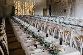 139 Ideen Fur Eure Hochzeitsdeko Die Schonsten Inspirationen Von Der Trauung Bis Zur Tischdeko Rustikale Hochzeitstische Hochzeit Tischdekorartion Und Hochzeitsdeko