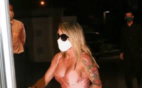 Durante a conversa, o amigo se irritou com a mulher. Bianca Domingues Diz Que Morte De Mc Kevin Resultou De Brincadeira De Mau Gosto Celebridades O Dia