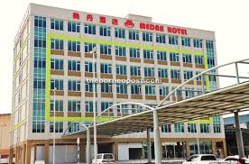 Kata org, kejar ilmu sampai ke negeri china. Medan Hotel To Open Soon