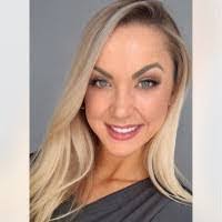 Chelsea Burt's Instagram, Twitter & Facebook