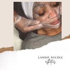 $25 MINI Facials!, Link open for 24 hours! ,  https://lashnoutstudio1.as.me/?appointmentType=21645508, MINI facial  includes :, ⭐️ Cleansing, ⭐️ Exfoliation , ⭐️ Extractions, ⭐️ Mask -or-  Massage , ⭐️ ...