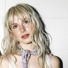 Hayley W. support! (@LiveForHayley)