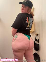 Flawlislawlis  flawlis Nude Leaks OnlyFans Photo 5 - Nudogram v2.0