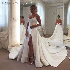 Kaufen preiswerte günstige brautkleider und brautmode mit erstklassiger qualität nach maß.bei milanoo gibt es mehr als 800 wunderschöne brautkleider styles.shoppen sie jetzt ihre trauhafte brautkleider! E Jue Shung Weiss Satin Einfache Brautkleider V Ausschnitt Seite Slit Hochzeit Kleider Braut Kleid Robe De Mariee Wedding Dresses Aliexpress