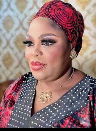 Today is another Saturday. Auntie Aduni, it's time to complete your  training course 🥰