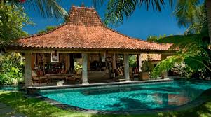 Nama rumah joglo tradisional terdiri atas dua kata yang digabungkan dengan menjadi satu. Desain Rumah Minimalis Bergaya Joglo Tradisional