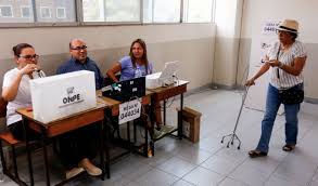 La onpe dio detalles de cuándo se notificará a los electores en qué lugar les toca emitir su voto, después de haber elegido entre tres opciones. Donde Me Toca Votar 2021 Link Consulta Con Dni Como Saber Donde Me Toca Votar En Las Elecciones 2021 Onpe La Republica
