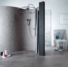 Pavimenti e rivestimenti in gres per il bagno. Ristrutturare Il Bagno In Economia Idee Dell Architetto Per Ridurre I Costi