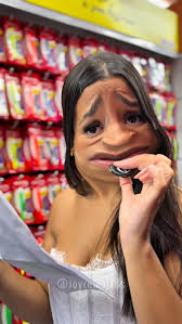 Comprando os materiais escolares da Manu, algumas coisas pedir na internet  e falta chegar. Ela que me pediu pra gravar 🥰🥹 minha mocinha está  crescendo e quer ser Yotuber. #vlog #materialescolar