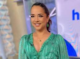 #amigas y rivales #michelle vieth #adamari lopez #ludwika paleta #angelica vale #salvador garcini #jose angel garcia #kabah #pop culture #girls #women #friends #latinas #mexicans #soap opera #mexican soap opera #telenovela #televisa #amigas e rivais #2001 #00's #00s. Confirmado Adamari Lopez Regresa A Las Telenovelas Tras 20 Anos De Ausencia Mdz Online