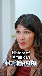 Have you met Dr. Alexa Davis? Dr. Davis is a Louisville native and the  newest addition to the Medical Transformation Center team! 🌟