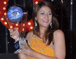 Urvashi Dholakia Wiki Biography Age Husband Family Photos With Images Urvashi Dholakia Soap Shows Family Photos
