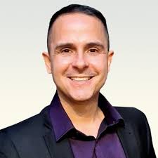 ⭐ THAT'S A WRAP ⭐ Today I submitted my final report, to complete my MBA at  UQ Business School. What a busy 2.5 years it has been, working full-time,  changing career paths,