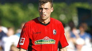 It also contains a table with average age, cumulative market value and. Jonas Meffert Zu Holstein Kiel Sportbuzzer De