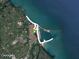 Ortona is a coastal town and municipality of the province of chieti in the italian region of abruzzo, with some 23,000 inhabitants. Ortona Und Das Meer Wanderweg Provinz Chieti Italien Pacer