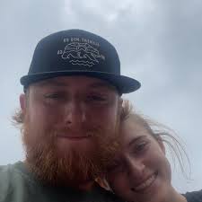 bobby crisp (@bobby.crisp) • Instagram photos and videos