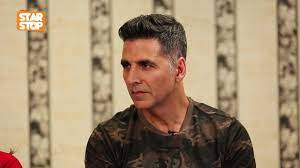 Celebrity Hairstyle Of Akshay Kumar From Kesari Parineeti Chopra Akshay Kumar B4u Entertainment 2019 Charmboard Akshay kumar is a superstar who has always taken his audiences by surprise on and off screen. tees