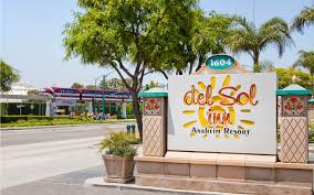 With the heat.daughter and granddaughter made lunch reservations for courtyard restaurantte at california adventure park to have lunch and cool off. Hotel Near Disneyland Del Sol Inn In Anaheim Ca