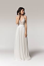 It looks like you're using artstation from europe. Hochzeitskleider Von Anna Kara Im Brautatelier Elena Victoria Saarland