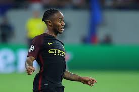 Diese statistik zeigt, welche rückennummern der spieler in seiner karriere bereits getragen hat. Raheem Sterling