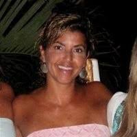 4 "Kim Dodd" profiles