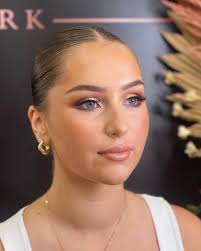 m a d d y Wearing 'Kate' Sand Studio lashes Link in bio to book with me  💁🏼‍♀️ @thebeautymark.official