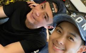 Trong phim cũng thiết kế ba lâm mi nhược là sinh mẫu của lục công chúa và bát công chúa thay hãn phi trong nguyên tác. áº£nh Chá»¥p Chung Tháº¿ Ká»· Cá»§a Hoáº¯c Kiáº¿n Hoa Lam Chi DÄ©nh