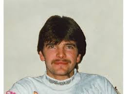 Melody Holm's Instagram, Twitter & Facebook