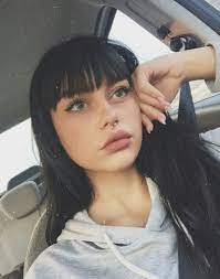 Bilinmeyen Kiz Karakter Onerileri Short Hair Styles Short Hair With Bangs Hair Styles