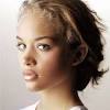 The melanesians are one of the few groups with blonde hair outside europe. 1