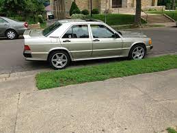 5 iulie 1987 | diesel | 300000 km. Acest Mercedes 190 Se Vinde Complet Restaurat Si Cu Un Motor Cosworth Sub Capota