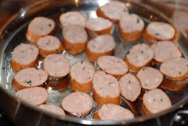 Reduce heat to low, and simmer 15 minutes, or until the sauce has thickened. Sausage Peppers And Onion Wrap Yummy O Yummy
