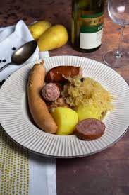 Boulettes De Viande Siciliennes Polpette Yumelise Recettes De Cuisine En 2020 Cookeo Recette Choucroute Choucroute Recette